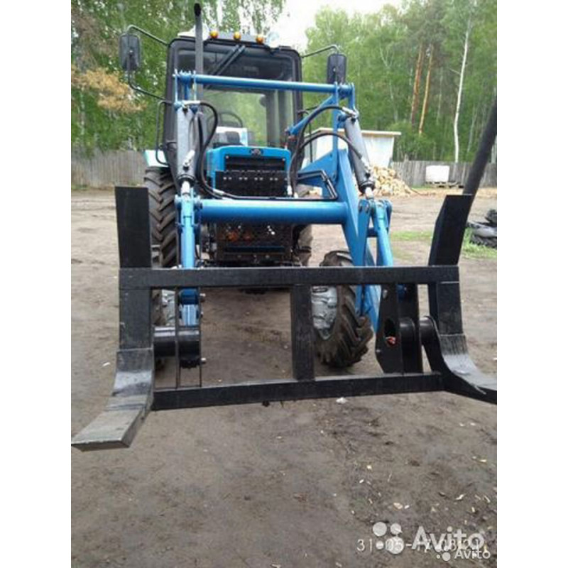 Погрузчик ПКУ-0,9 М грузоподъемность 900 кг
